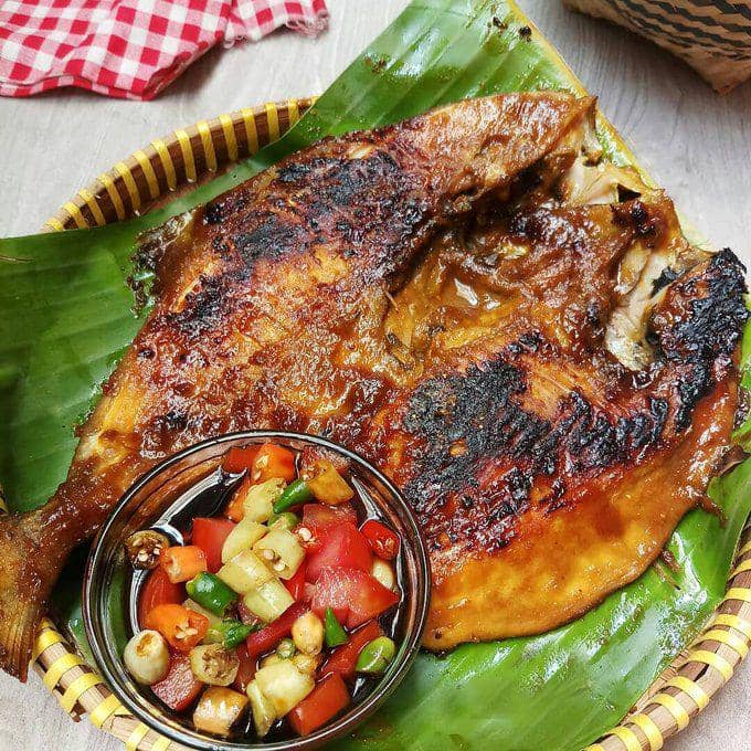 Ayam Bumbu Desa: Rasa Pedas yang Menggoda di Jantung Cilacap